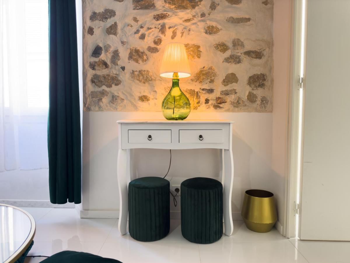 Appartamento Le Cosy Safranier Vieil Antibes Esterno foto
