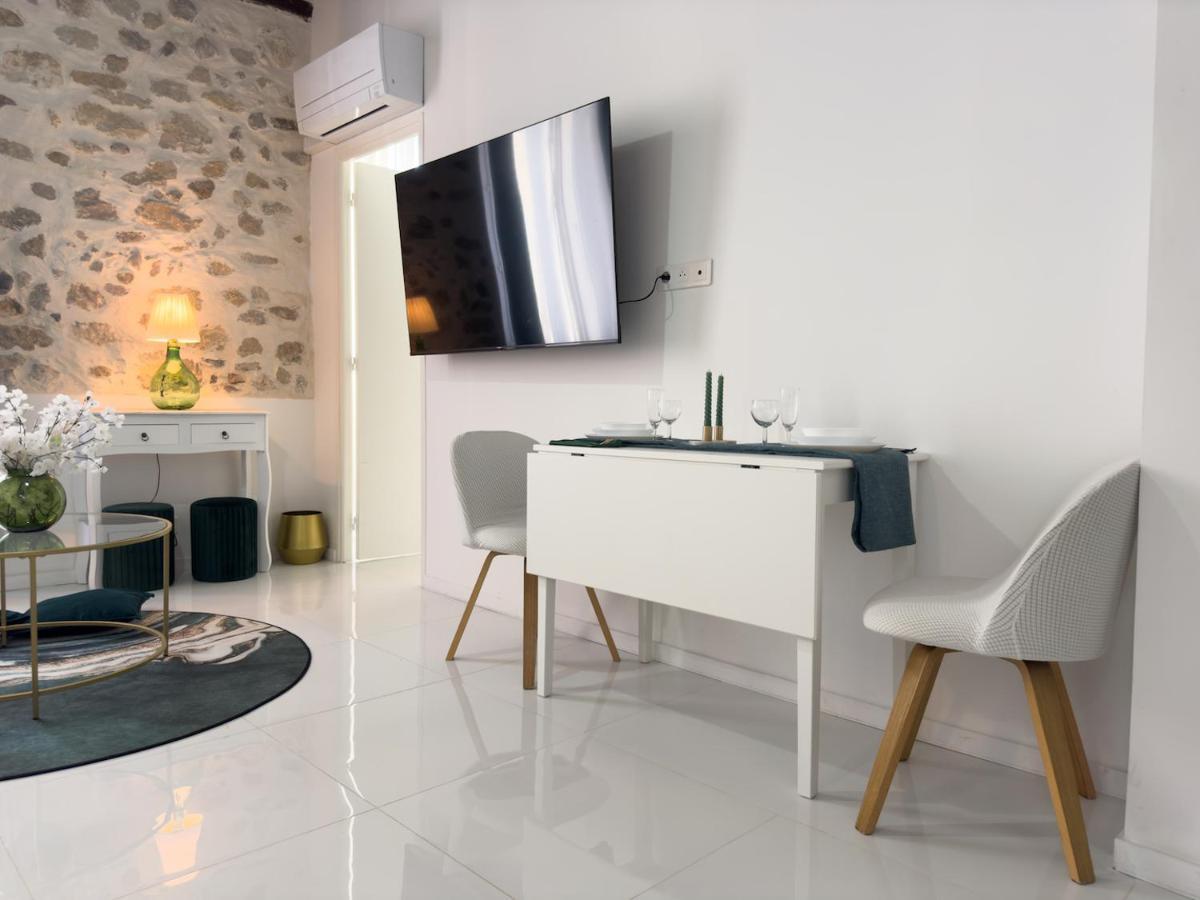 Appartamento Le Cosy Safranier Vieil Antibes Esterno foto
